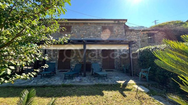 casa indipendente in vendita a Rapallo in zona Montepegli