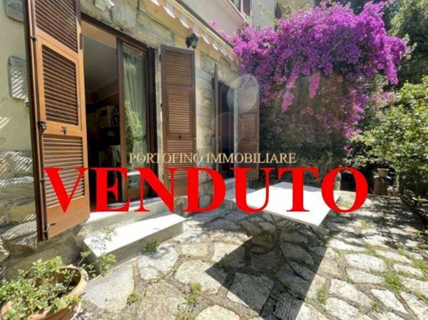 casa indipendente in vendita a Rapallo