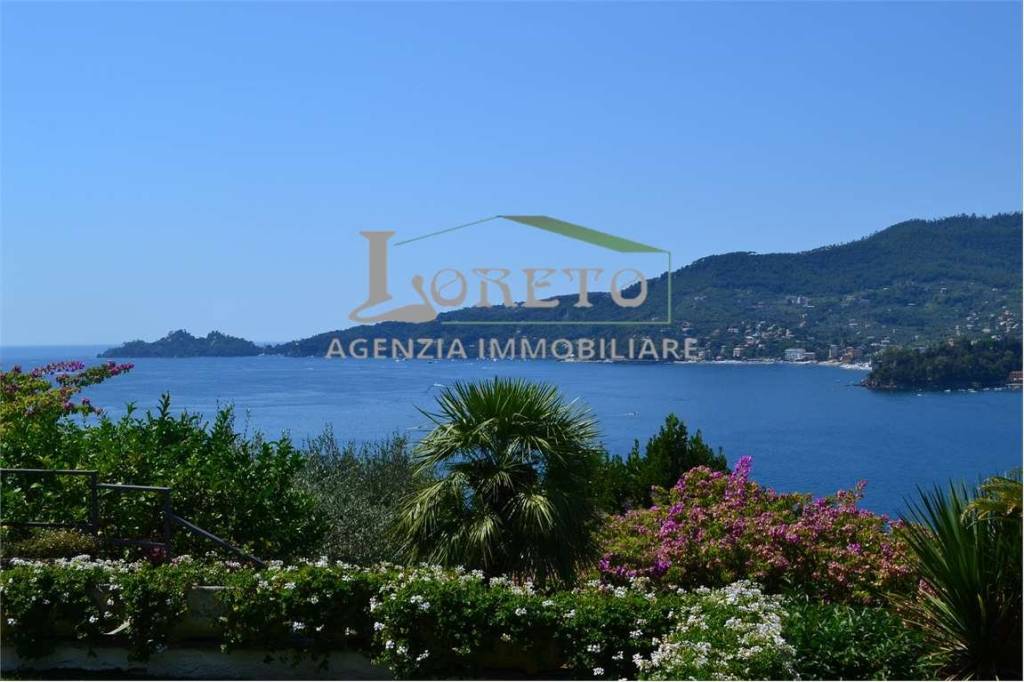 casa indipendente in vendita a Rapallo