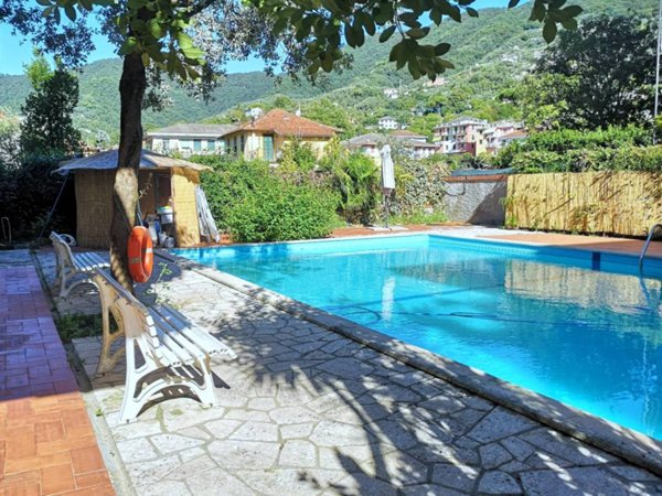 appartamento in vendita a Rapallo in zona San Martino di Noceto