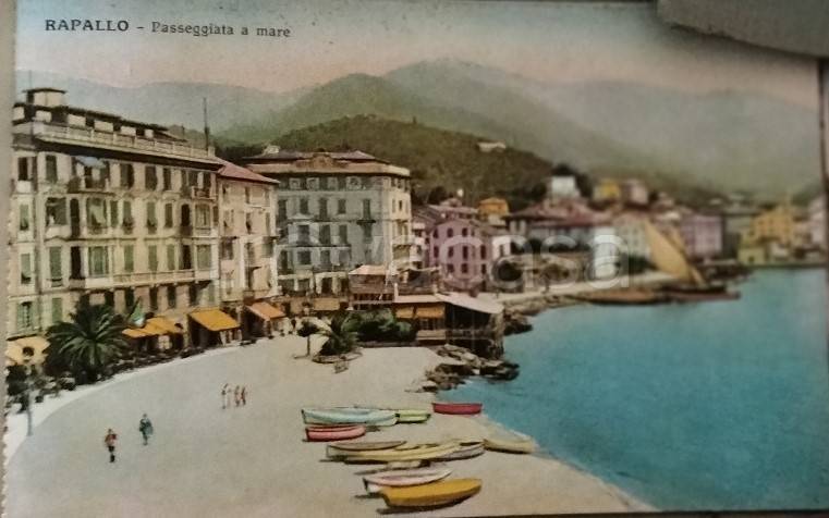 appartamento in vendita a Rapallo in zona Santa Maria del Campo