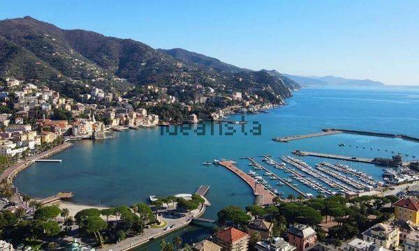 casa indipendente in vendita a Rapallo in zona San Michele di Pagana