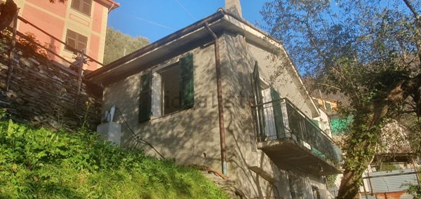 casa indipendente in vendita a Rapallo
