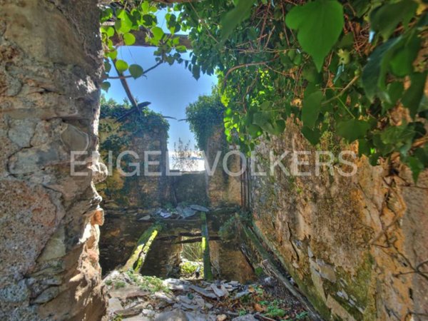 casa indipendente in vendita a Rapallo in zona Montallegro