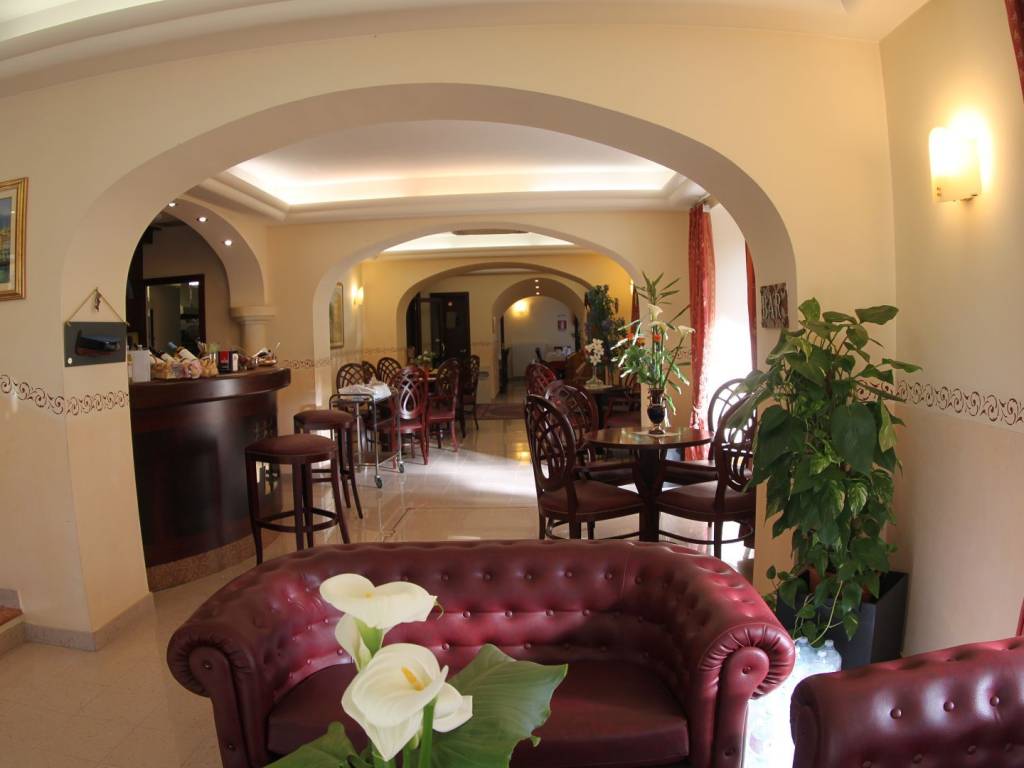 negozio in vendita a Rapallo