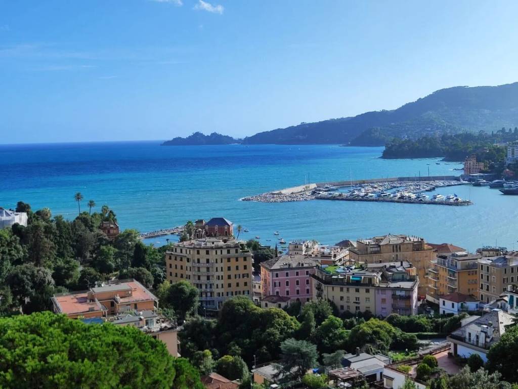 appartamento in vendita a Rapallo
