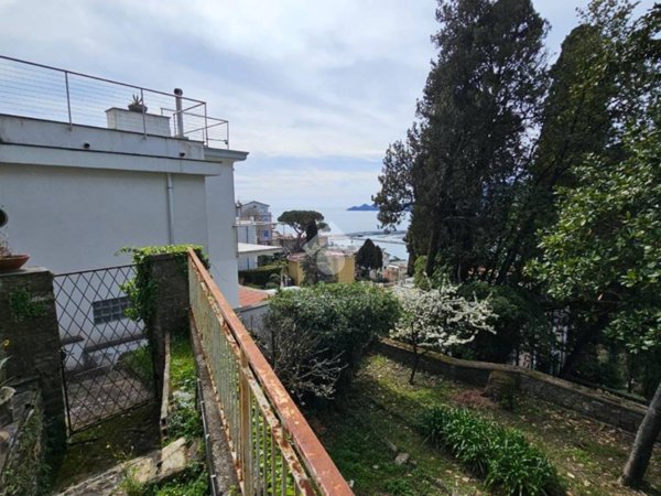 appartamento in vendita a Rapallo