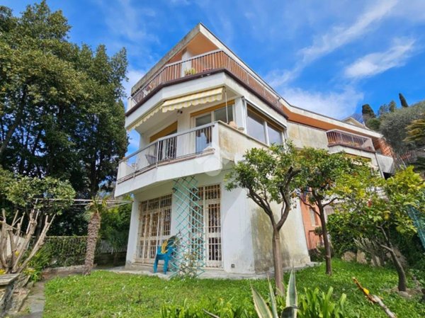 appartamento in vendita a Rapallo