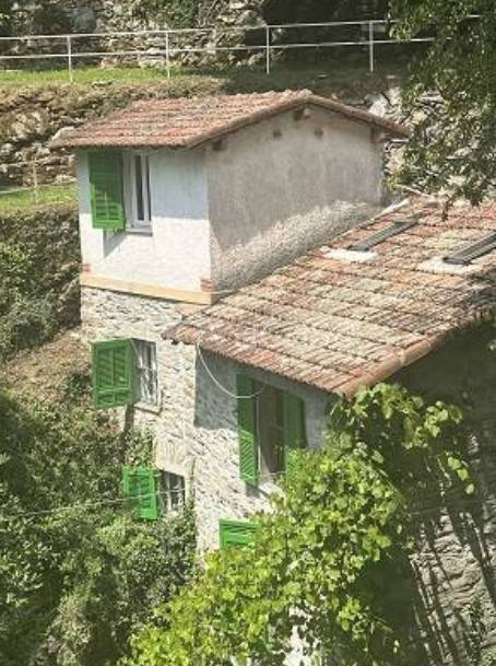 appartamento in vendita a Rapallo in zona Montepegli
