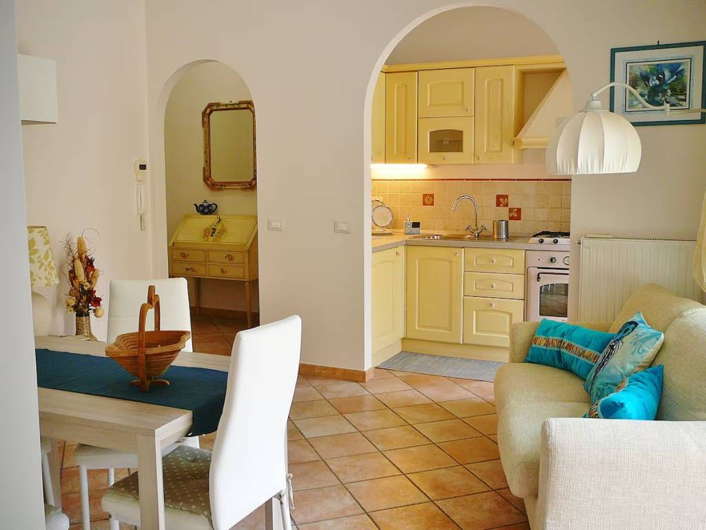 appartamento in vendita a Rapallo in zona San Michele di Pagana