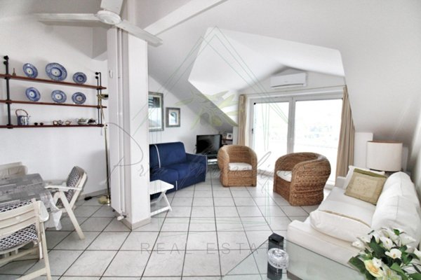 appartamento in vendita a Rapallo in zona Montallegro