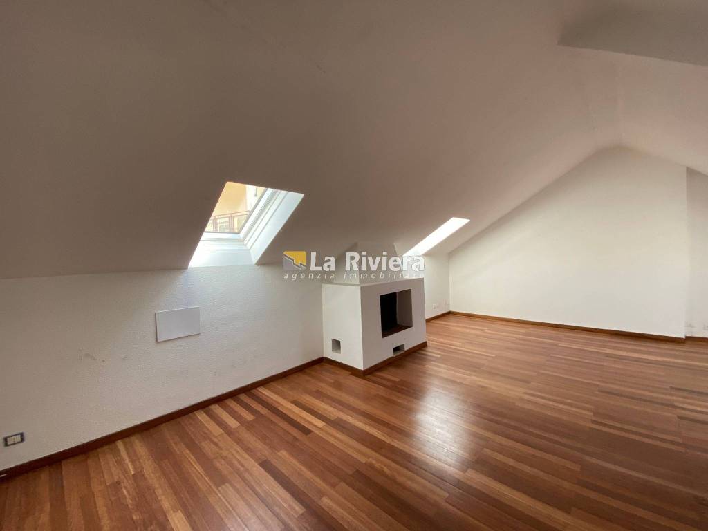 attico in vendita a Rapallo