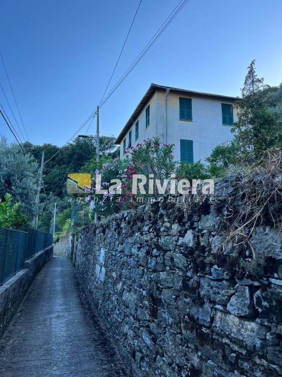 casa indipendente in vendita a Rapallo in zona San Martino di Noceto