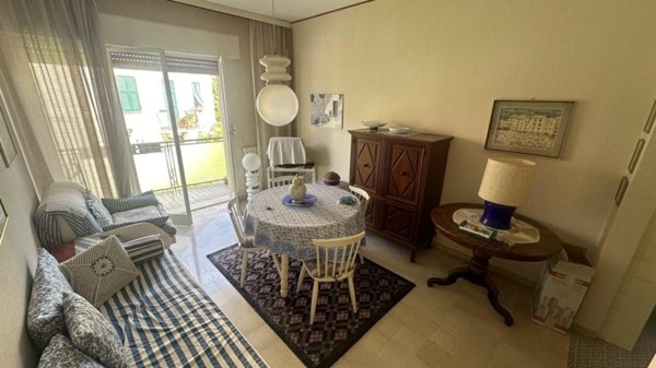 appartamento in vendita a Rapallo in zona San Michele di Pagana