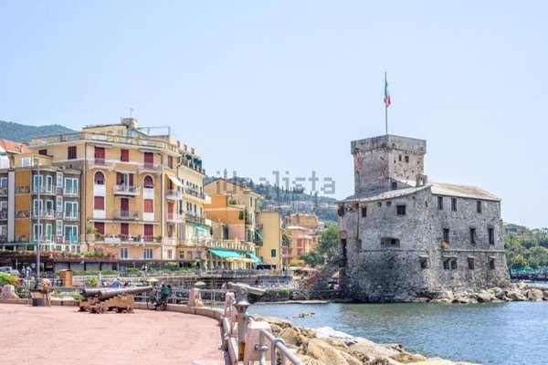 appartamento in vendita a Rapallo