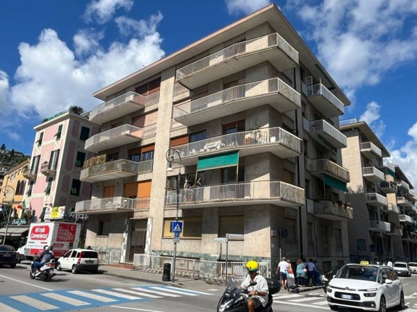 appartamento in vendita a Rapallo in zona San Michele di Pagana