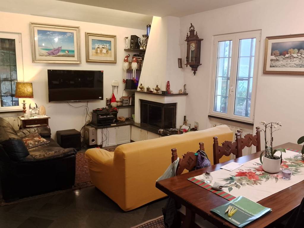 casa indipendente in vendita a Rapallo