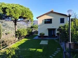 casa indipendente in vendita a Rapallo