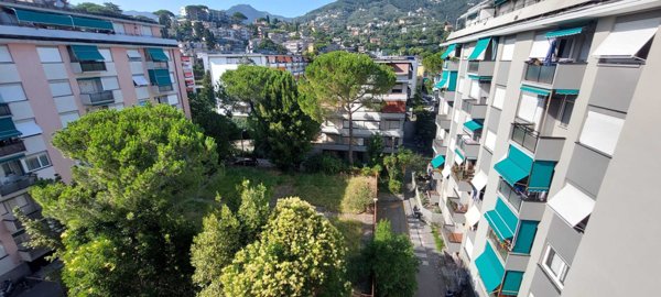 appartamento in vendita a Rapallo in zona Santa Maria del Campo