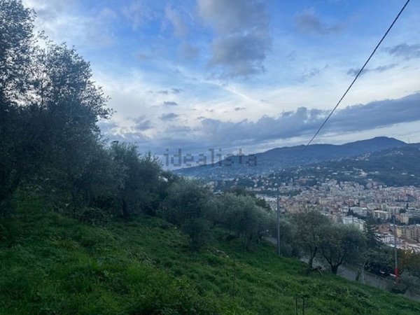 casale in vendita a Rapallo