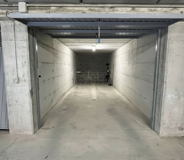 locale di sgombero in vendita a Rapallo