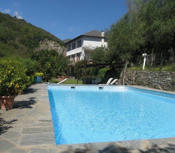 casa indipendente in vendita a Rapallo