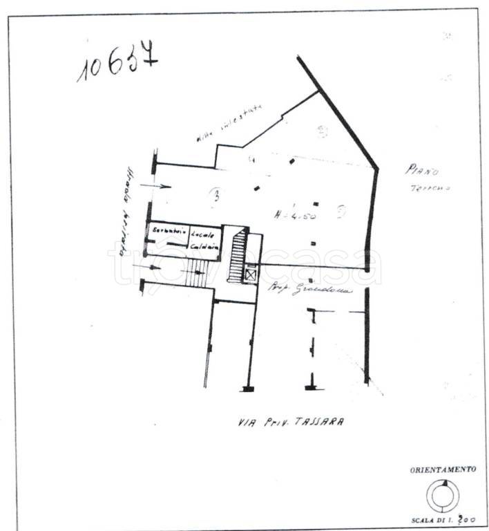 locale commerciale in vendita a Rapallo