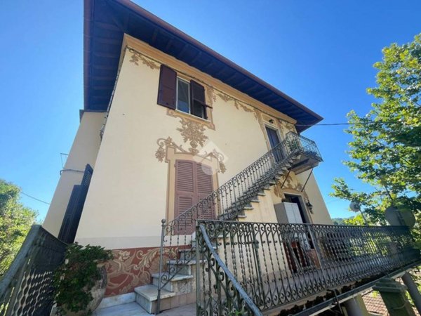 casa indipendente in vendita a Rapallo in zona San Massimo