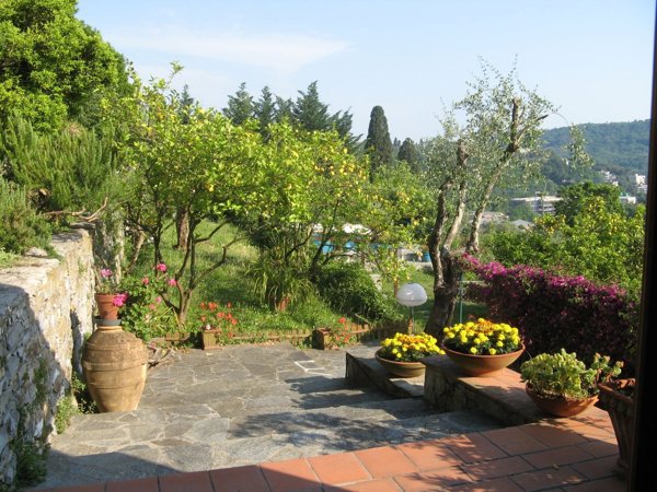 casa indipendente in vendita a Rapallo