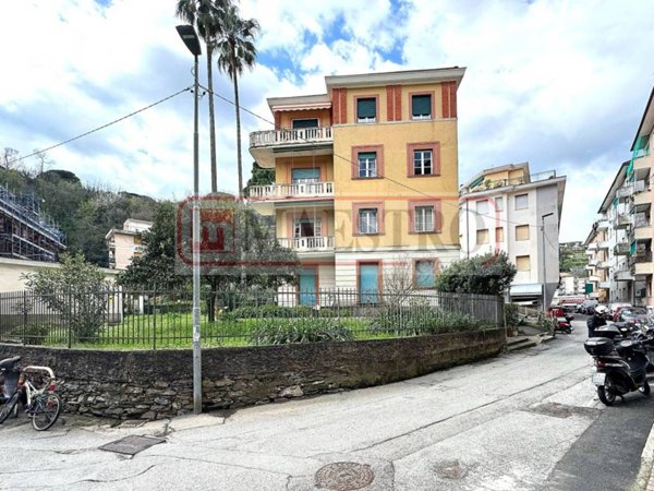 appartamento in vendita a Rapallo in zona San Michele di Pagana
