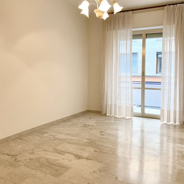 appartamento in vendita a Rapallo in zona San Michele di Pagana