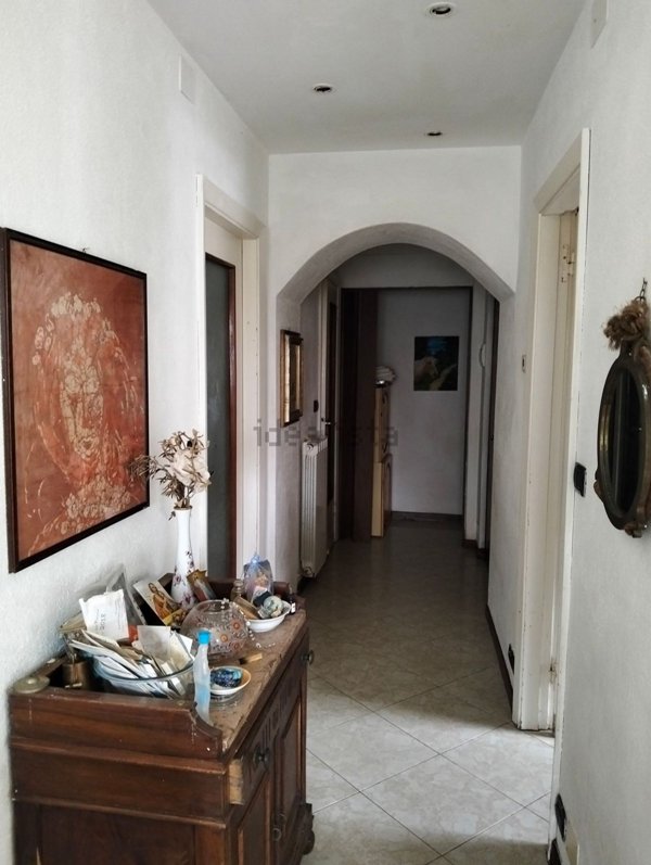 appartamento in vendita a Rapallo in zona Montallegro