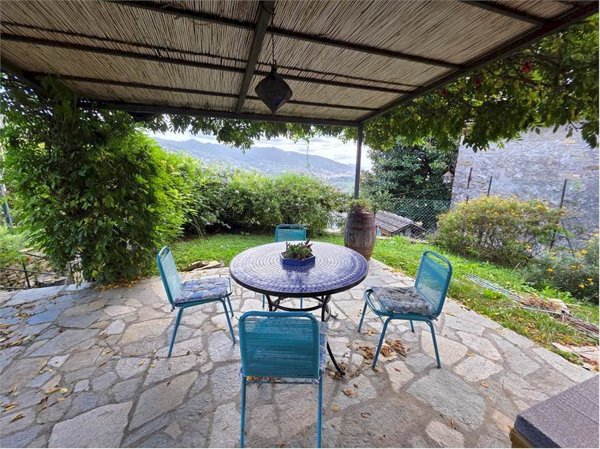 casa semindipendente in vendita a Rapallo in zona Santa Maria del Campo