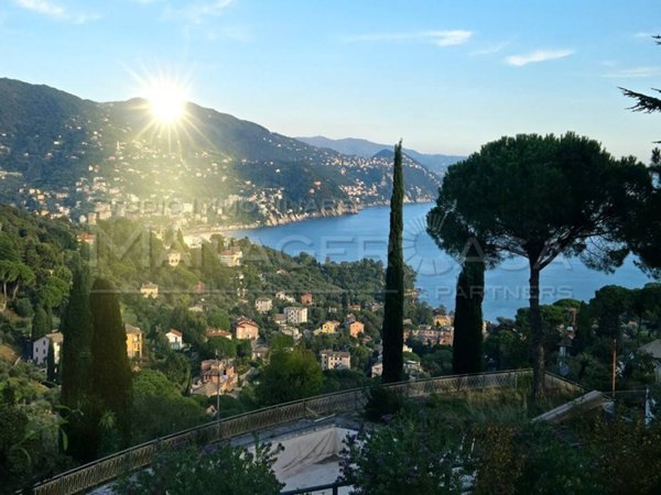 appartamento in vendita a Rapallo in zona San Michele di Pagana