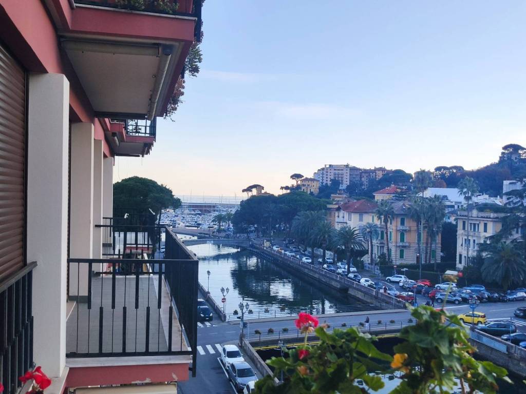 appartamento in vendita a Rapallo
