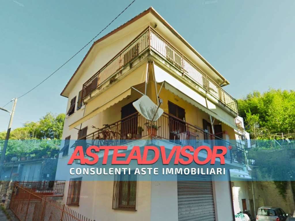 appartamento in vendita a Rapallo in zona Santa Maria del Campo