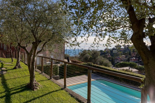 appartamento in vendita a Rapallo in zona San Michele di Pagana