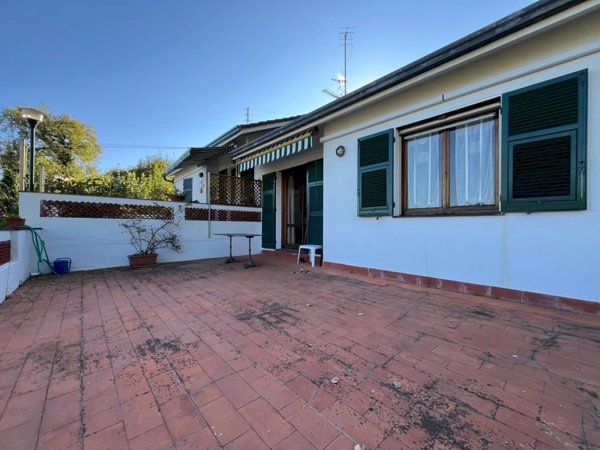 casa indipendente in vendita a Rapallo