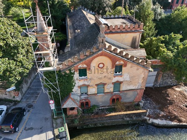 casa indipendente in vendita a Rapallo