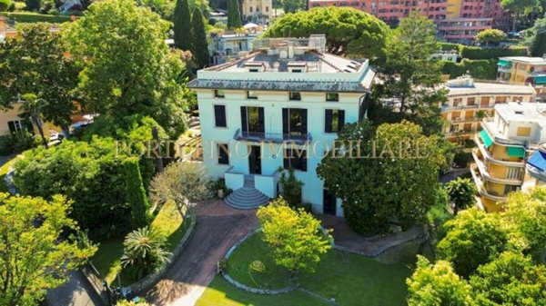 casa indipendente in vendita a Rapallo