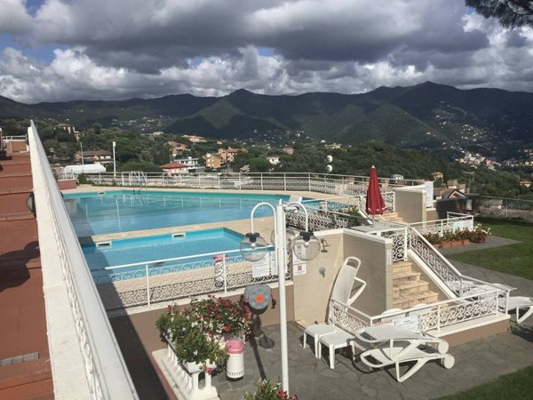 appartamento in vendita a Rapallo in zona San Michele di Pagana