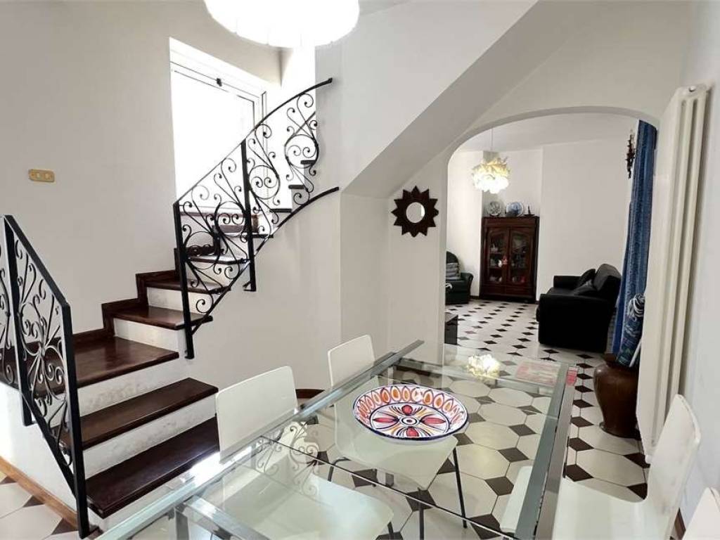 appartamento in vendita a Rapallo