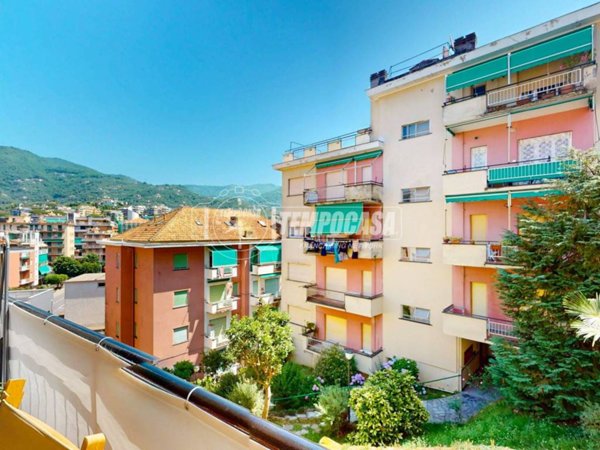 appartamento in vendita a Rapallo in zona Santa Maria del Campo