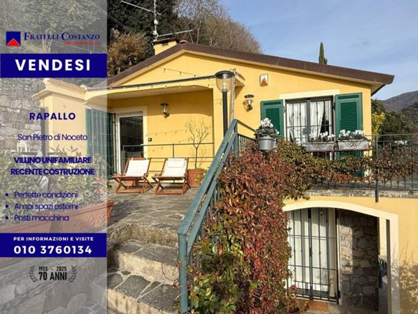 casa indipendente in vendita a Rapallo in zona Sant'Andrea di Foggia