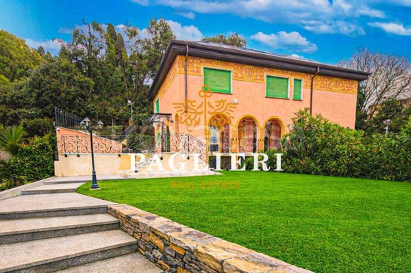 casa indipendente in vendita a Rapallo
