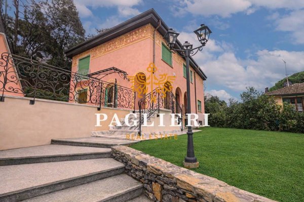 casa indipendente in vendita a Rapallo