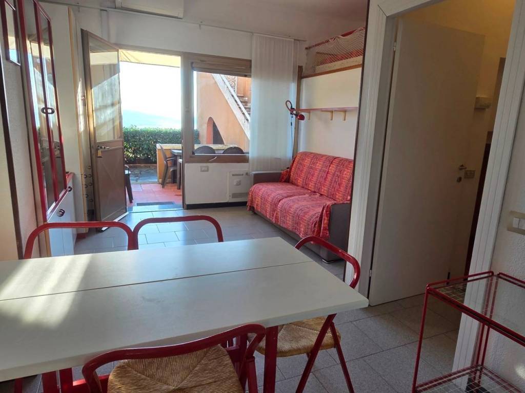 appartamento in vendita a Rapallo in zona San Michele di Pagana
