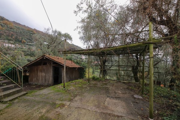 appartamento in vendita a Rapallo in zona Santa Maria del Campo