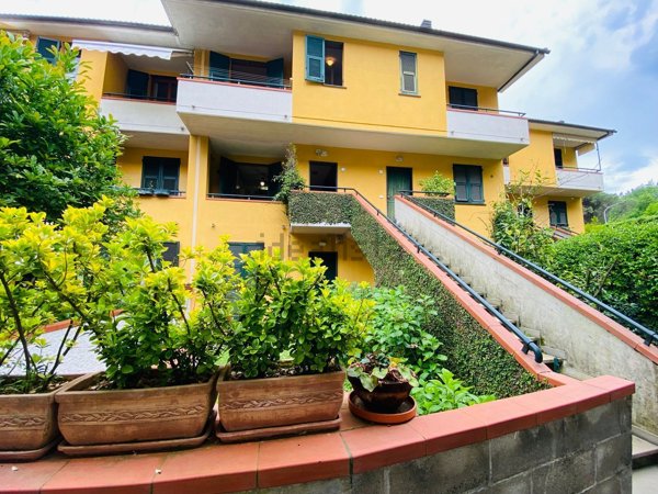 appartamento in vendita a Rapallo in zona San Pietro di Novella