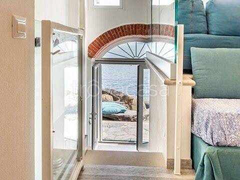 appartamento in vendita a Rapallo in zona San Michele di Pagana